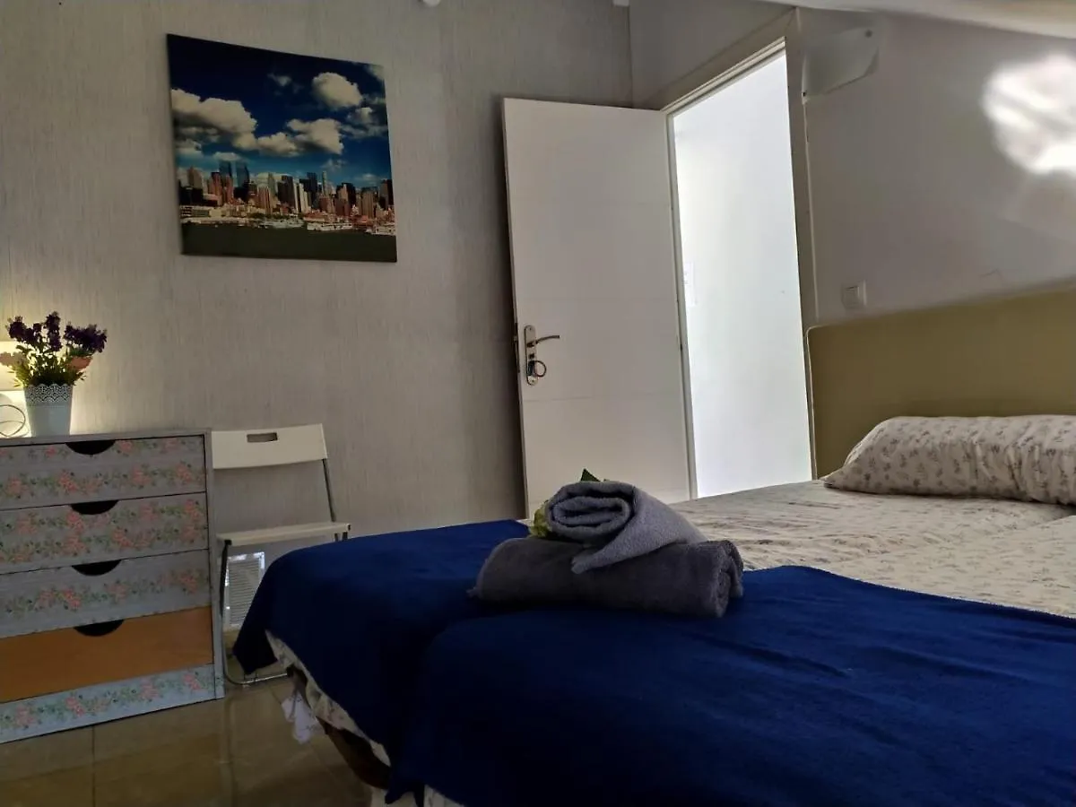 Malaga Centro Hostel (Adults Only)