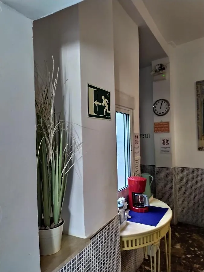 Malaga Centro Hostel (Adults Only)